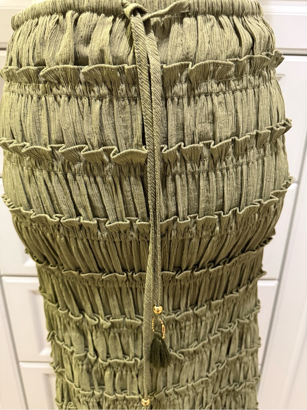 NWT Dress Forum | Green Mermaid cut textured Maxi skirt sz M - Picture 5 of 11